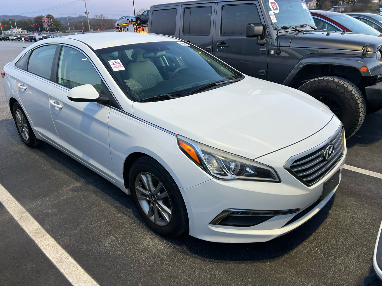 2015 Hyundai Sonata SE's photo