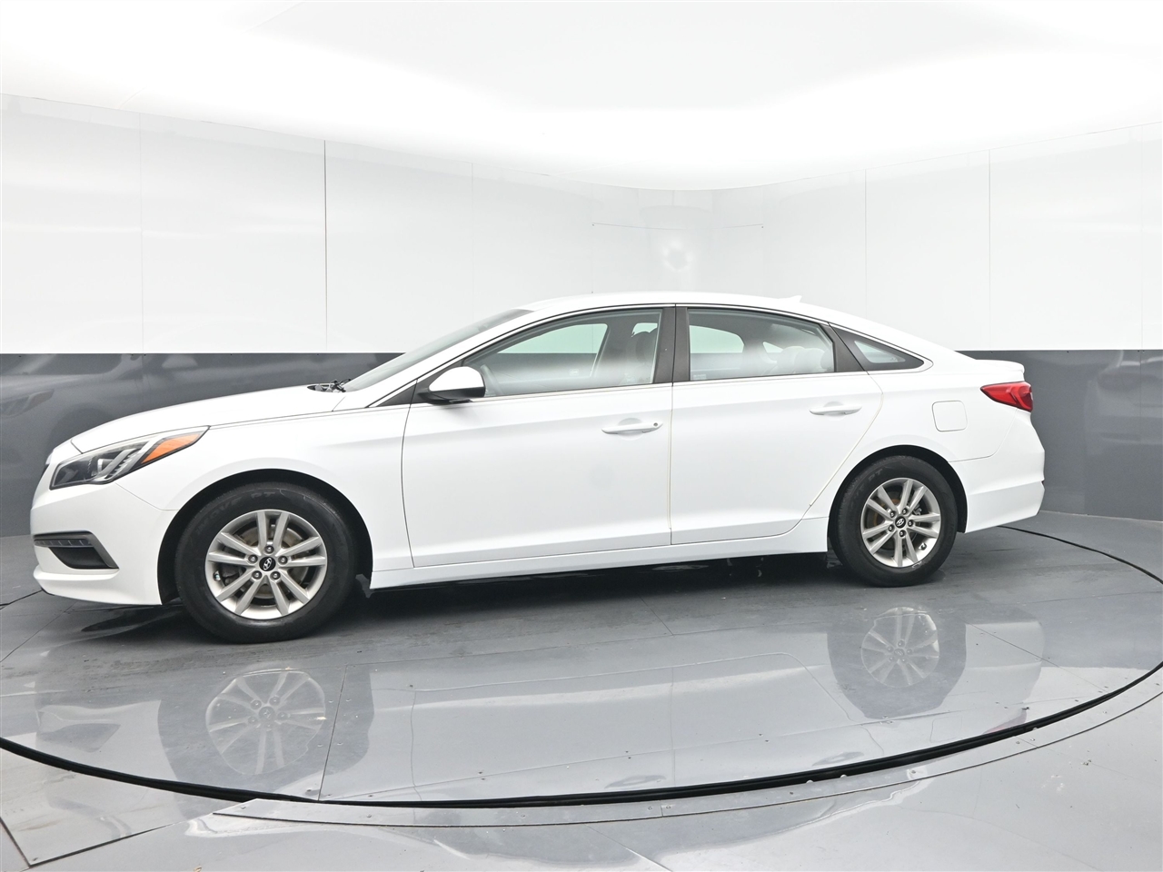Hyundai Sonata SE 2015