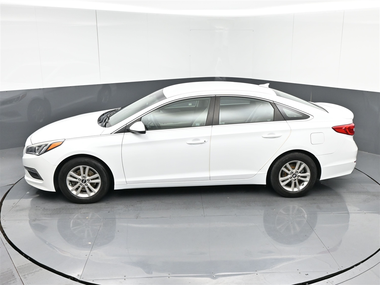 Hyundai Sonata SE 2015