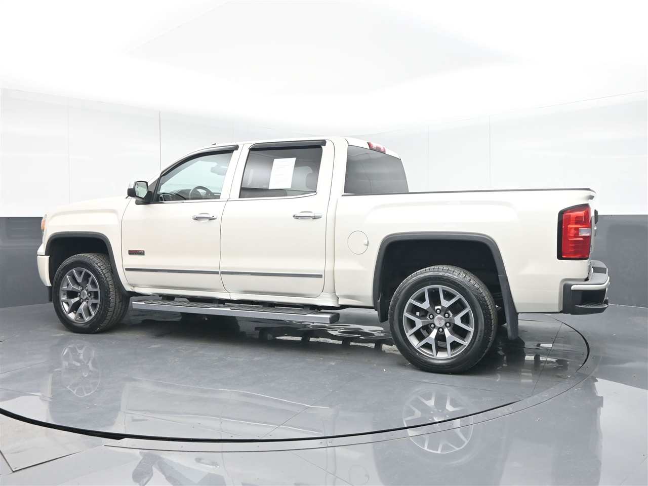 GMC Sierra 1500 SLT Crew Cab 4WD 2014
