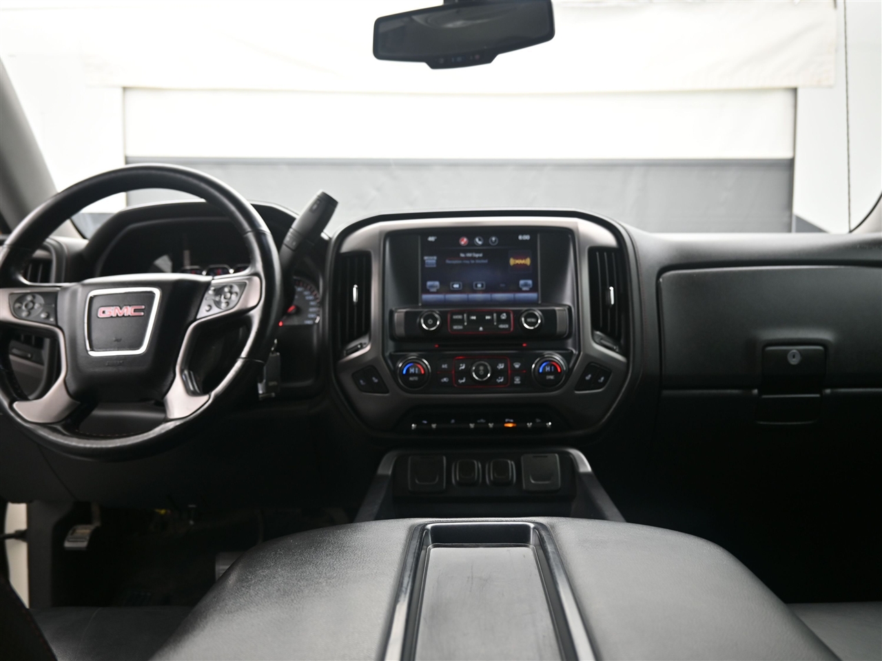 GMC Sierra 1500 SLT Crew Cab 4WD 2014