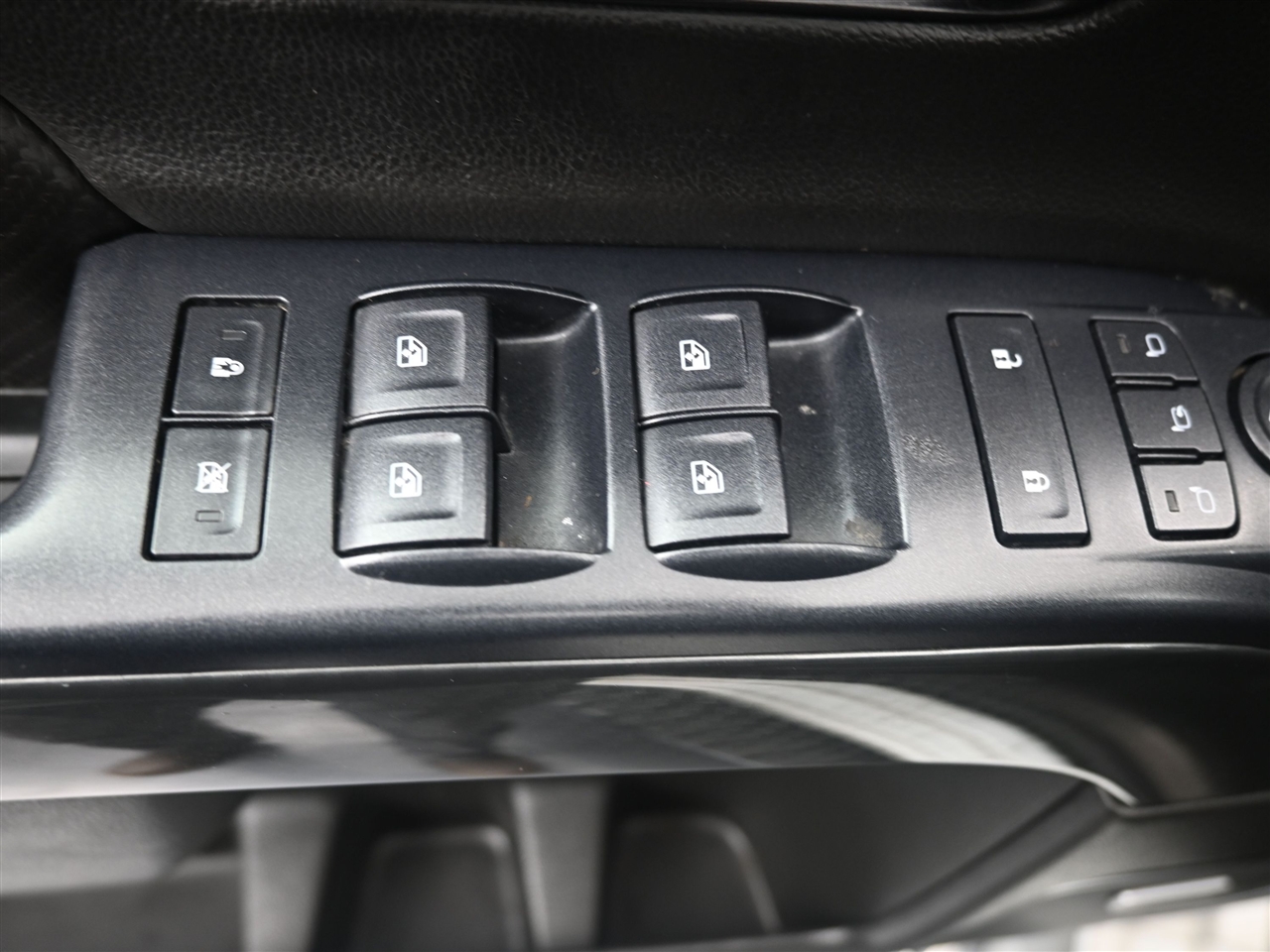 GMC Sierra 1500 SLT Crew Cab 4WD 2014