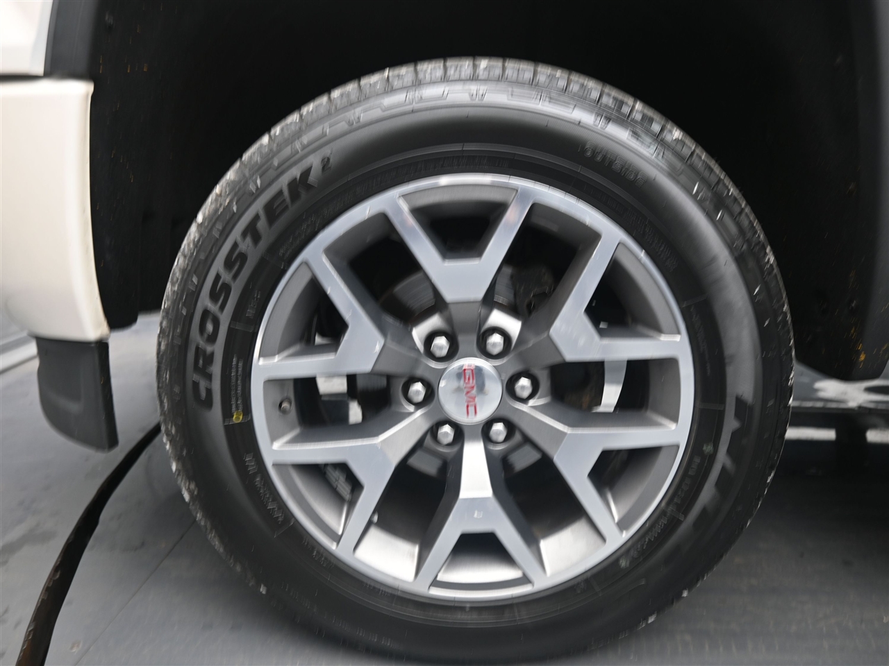 GMC Sierra 1500 SLT Crew Cab 4WD 2014