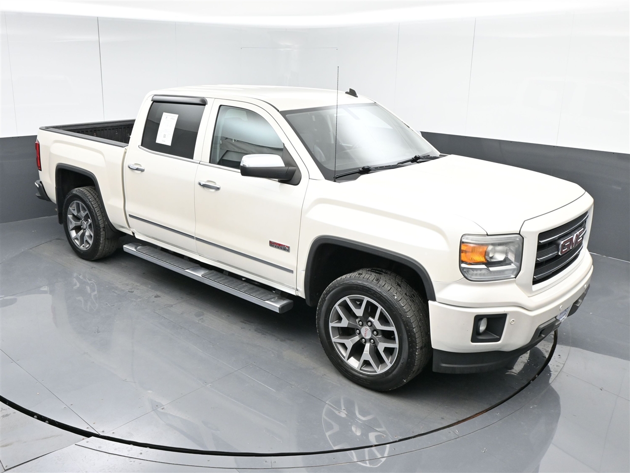 GMC Sierra 1500 SLT Crew Cab 4WD 2014