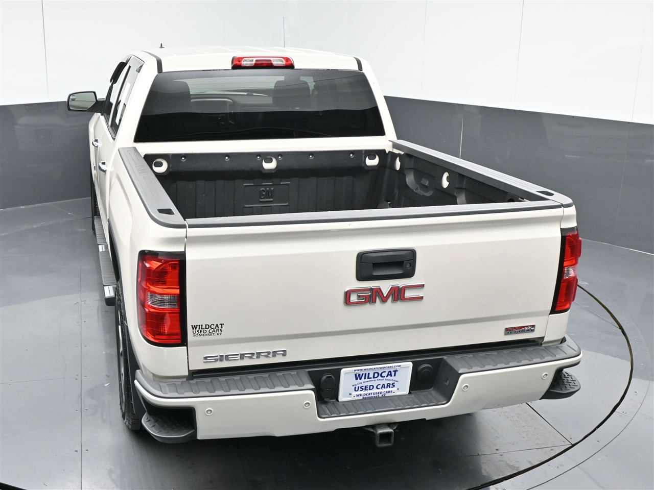 GMC Sierra 1500 SLT Crew Cab 4WD 2014