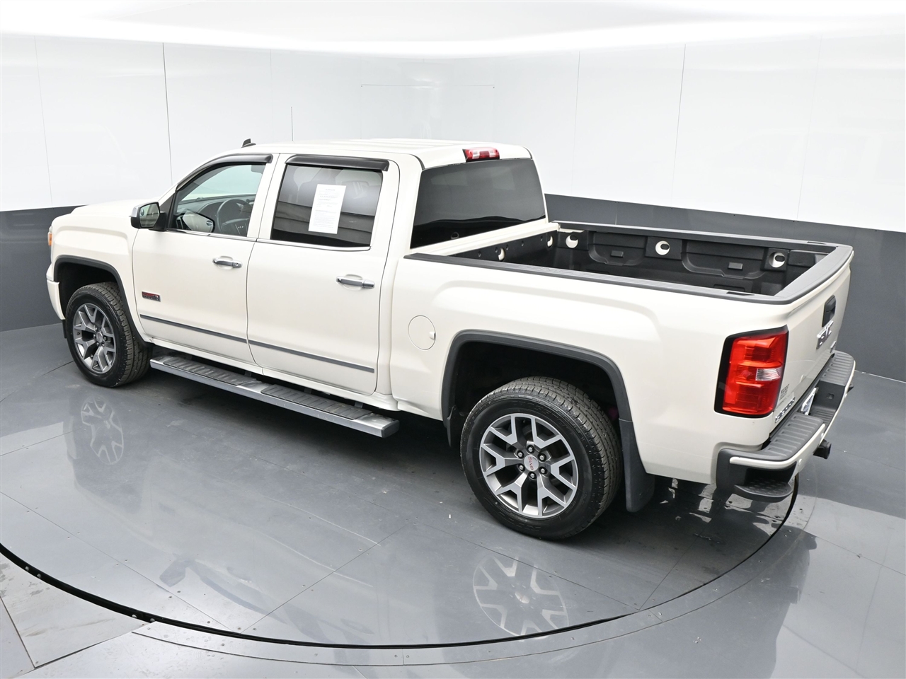 GMC Sierra 1500 SLT Crew Cab 4WD 2014