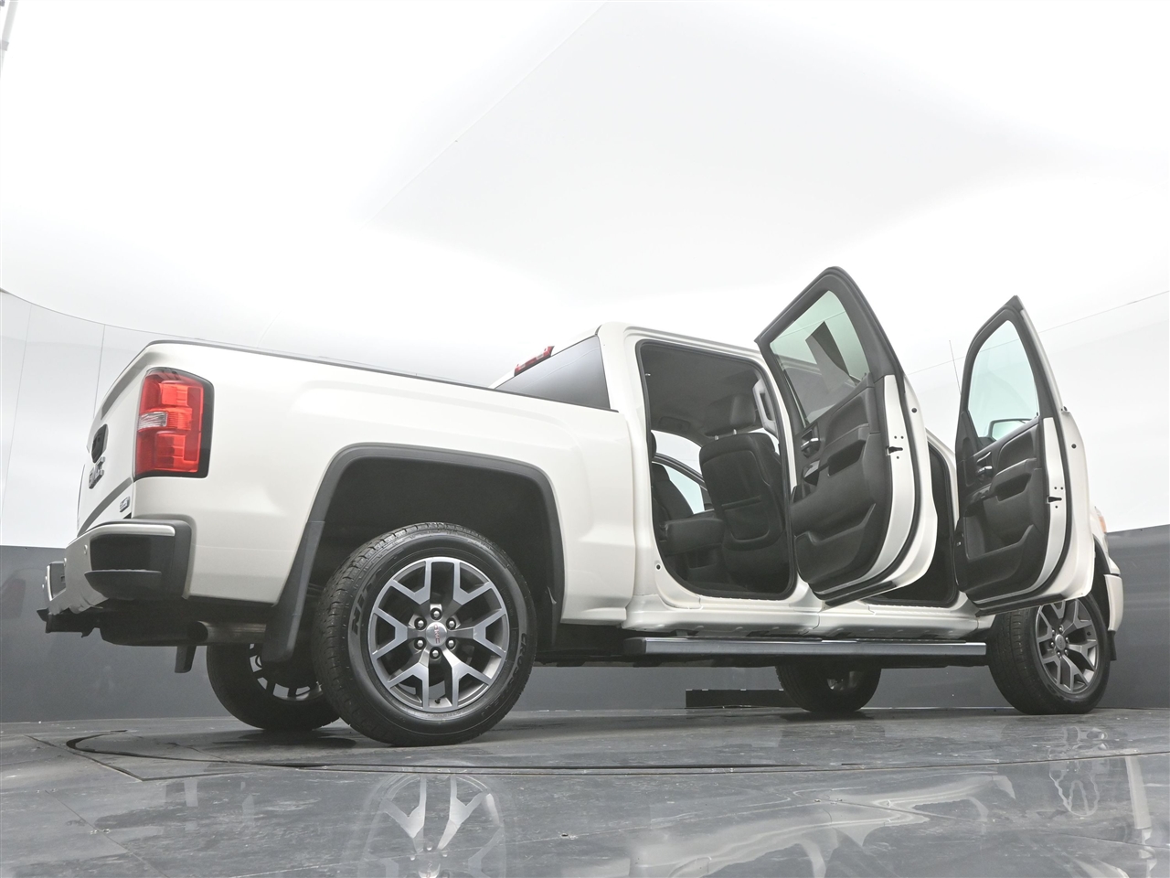 GMC Sierra 1500 SLT Crew Cab 4WD 2014