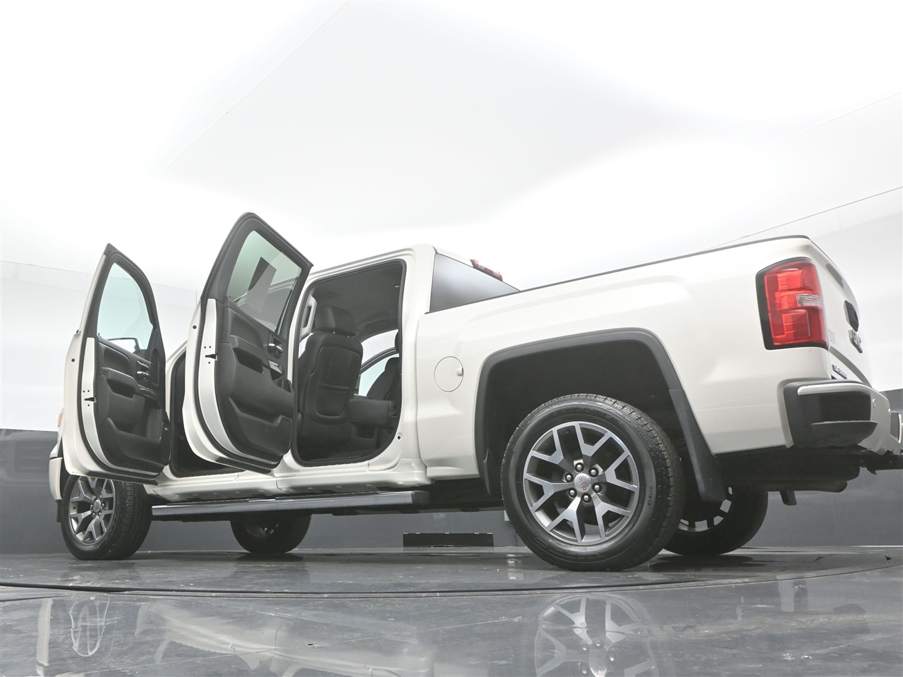 GMC Sierra 1500 SLT Crew Cab 4WD 2014