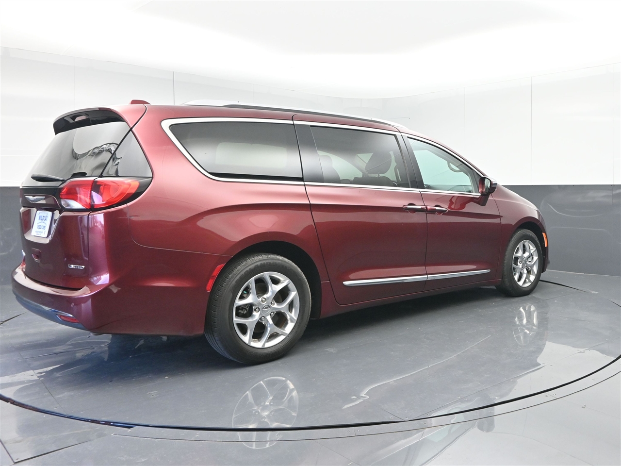 Chrysler Pacifica Limited 2017