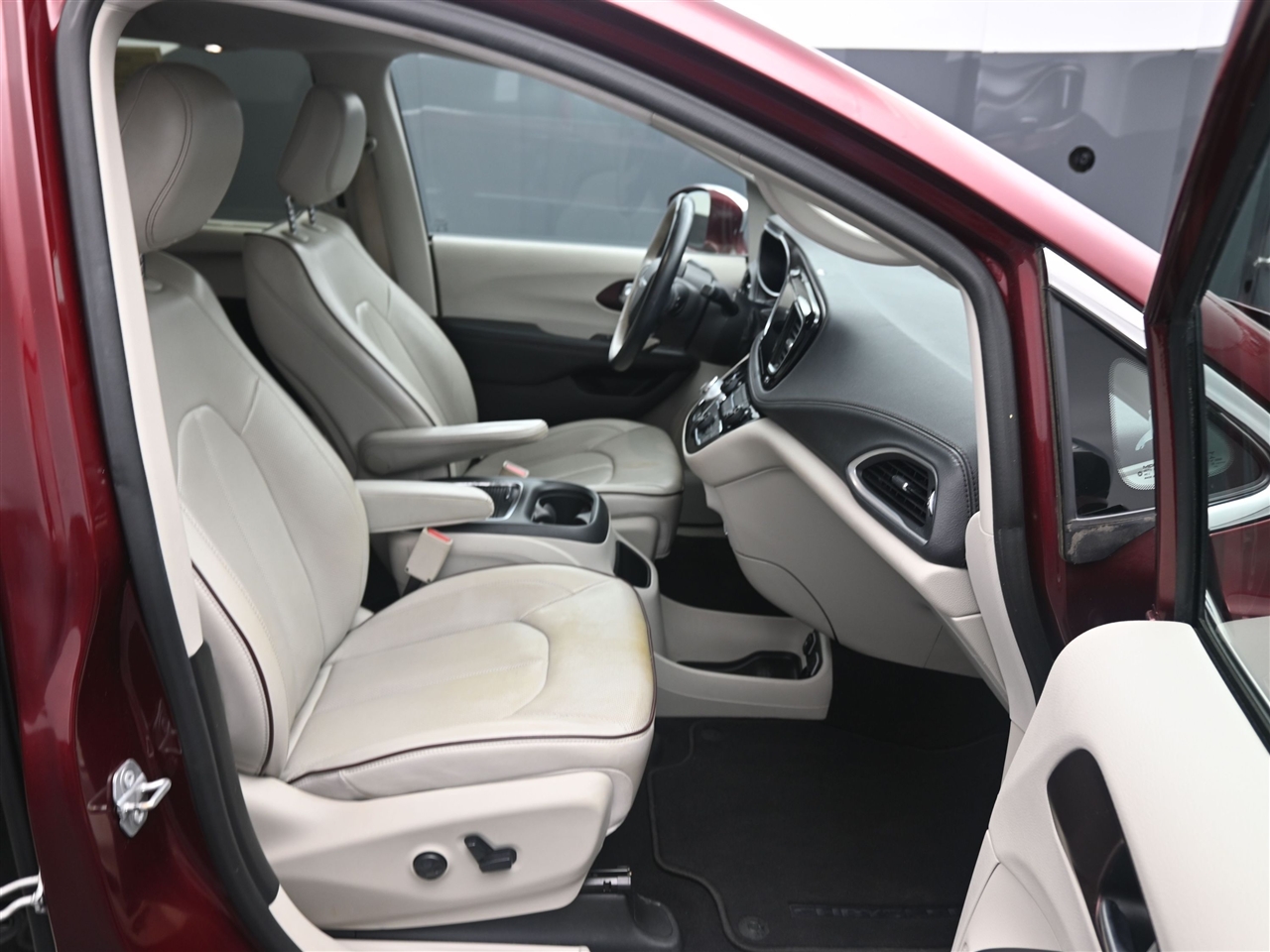 Chrysler Pacifica Limited 2017