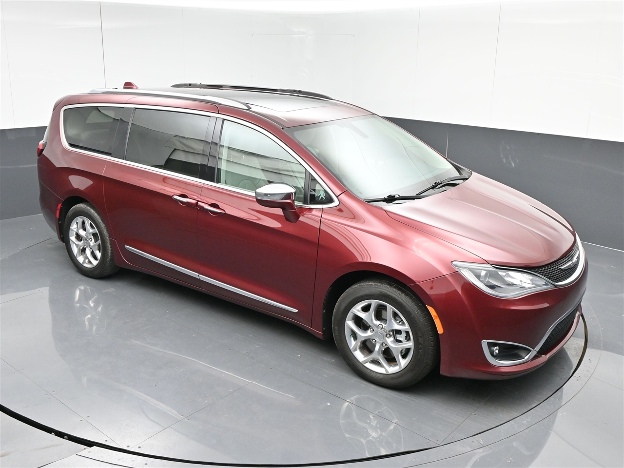 Chrysler Pacifica Limited 2017