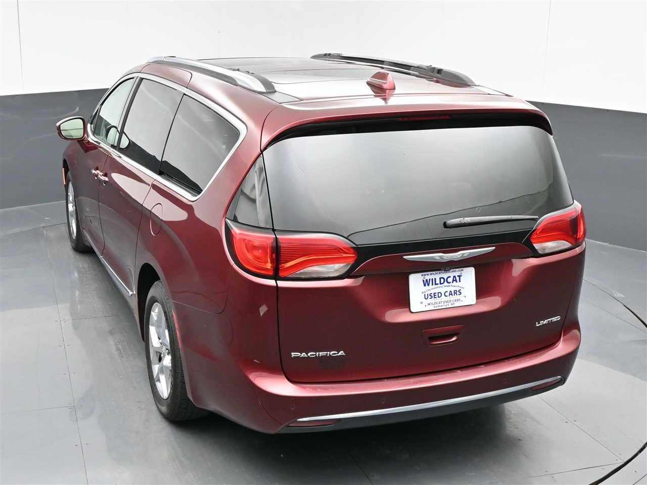 Chrysler Pacifica Limited 2017