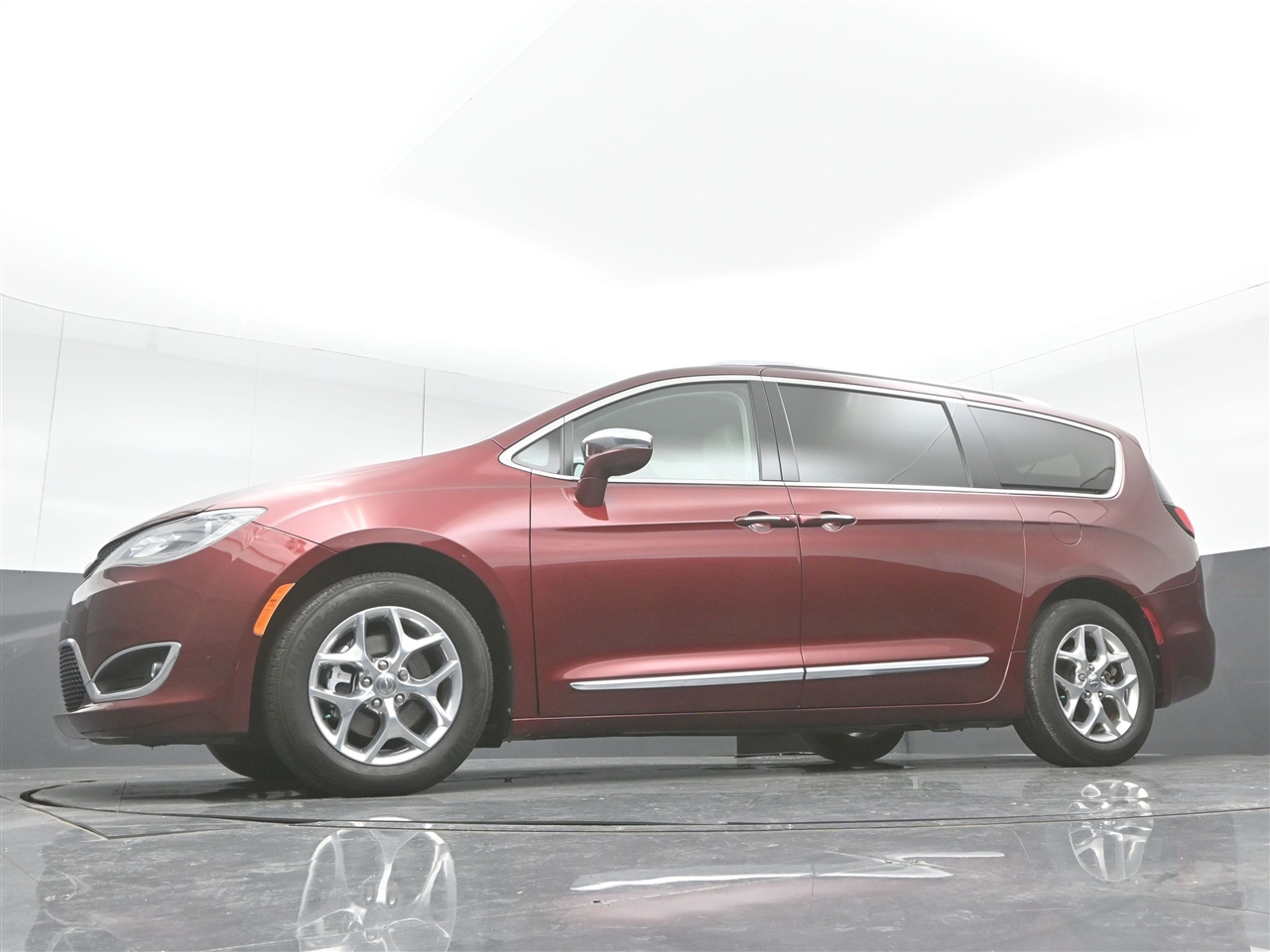 Chrysler Pacifica Limited 2017