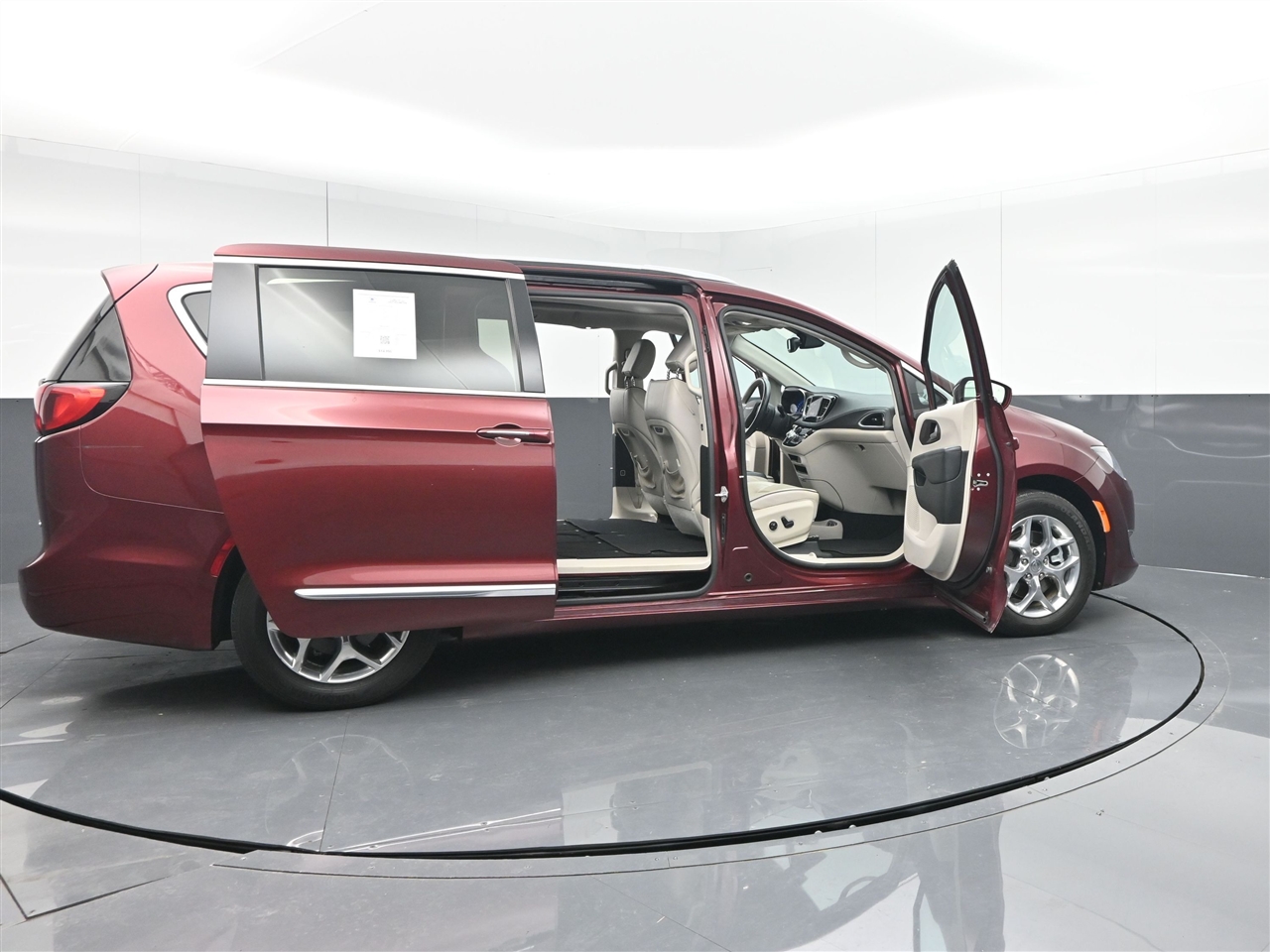 Chrysler Pacifica Limited 2017