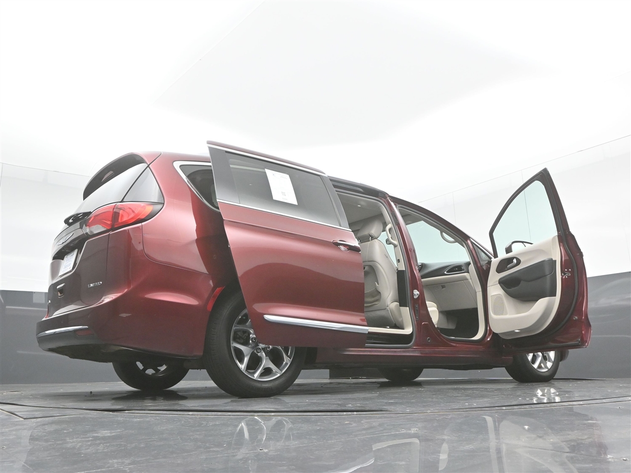 Chrysler Pacifica Limited 2017