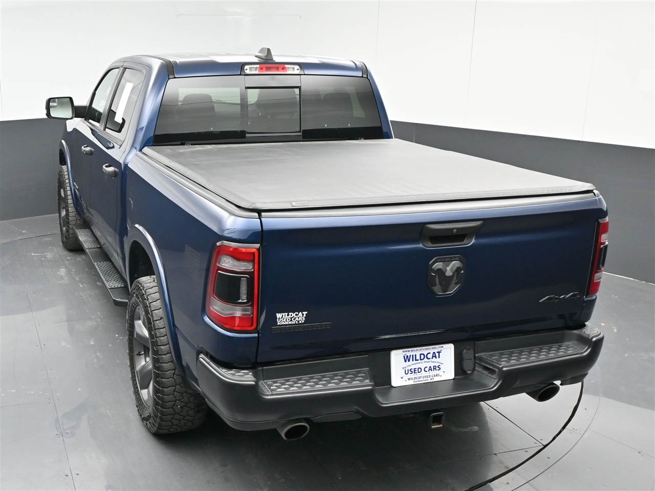 RAM 1500 Big Horn Crew Cab SWB 4WD 2020