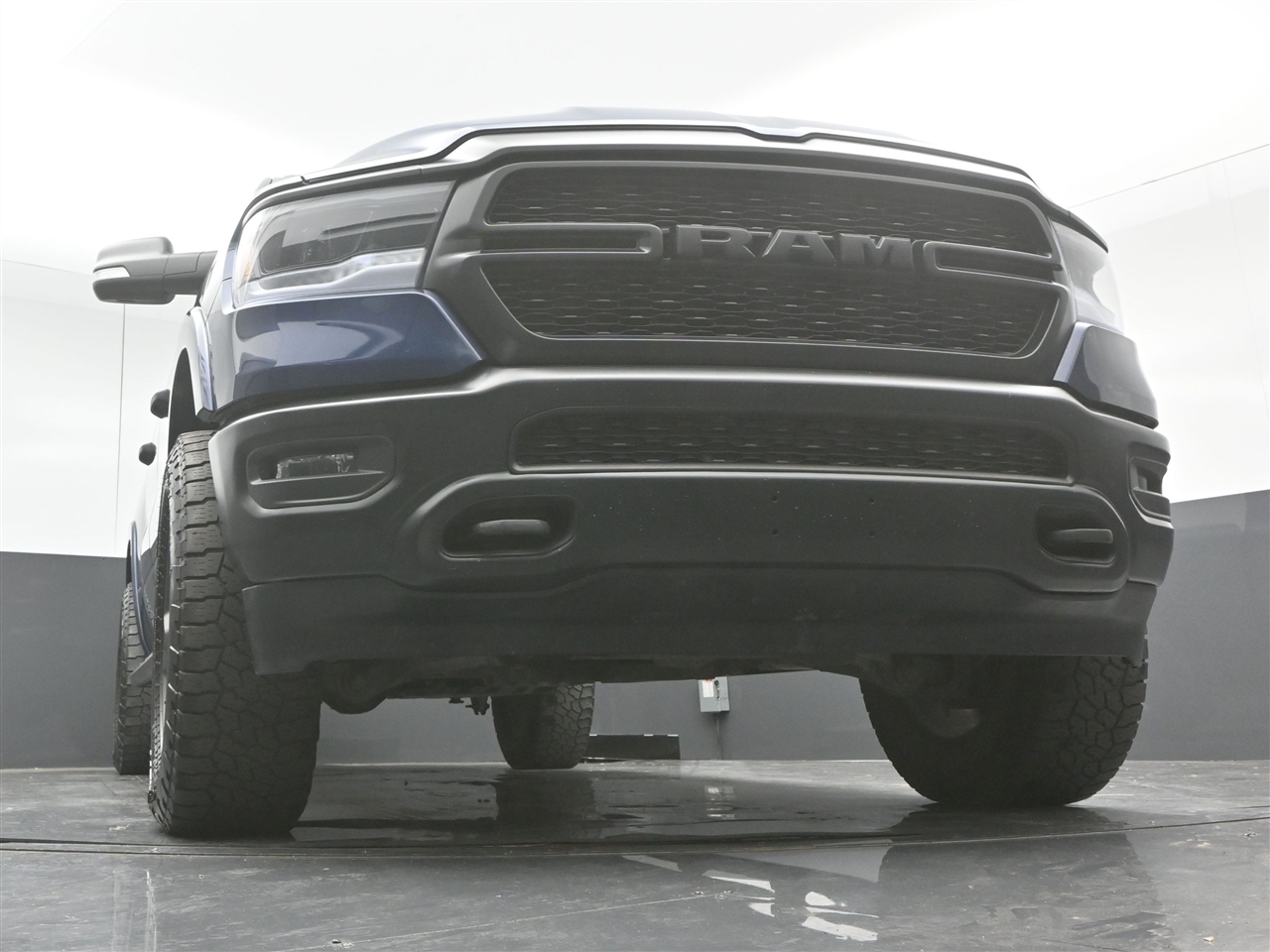 RAM 1500 Big Horn Crew Cab SWB 4WD 2020