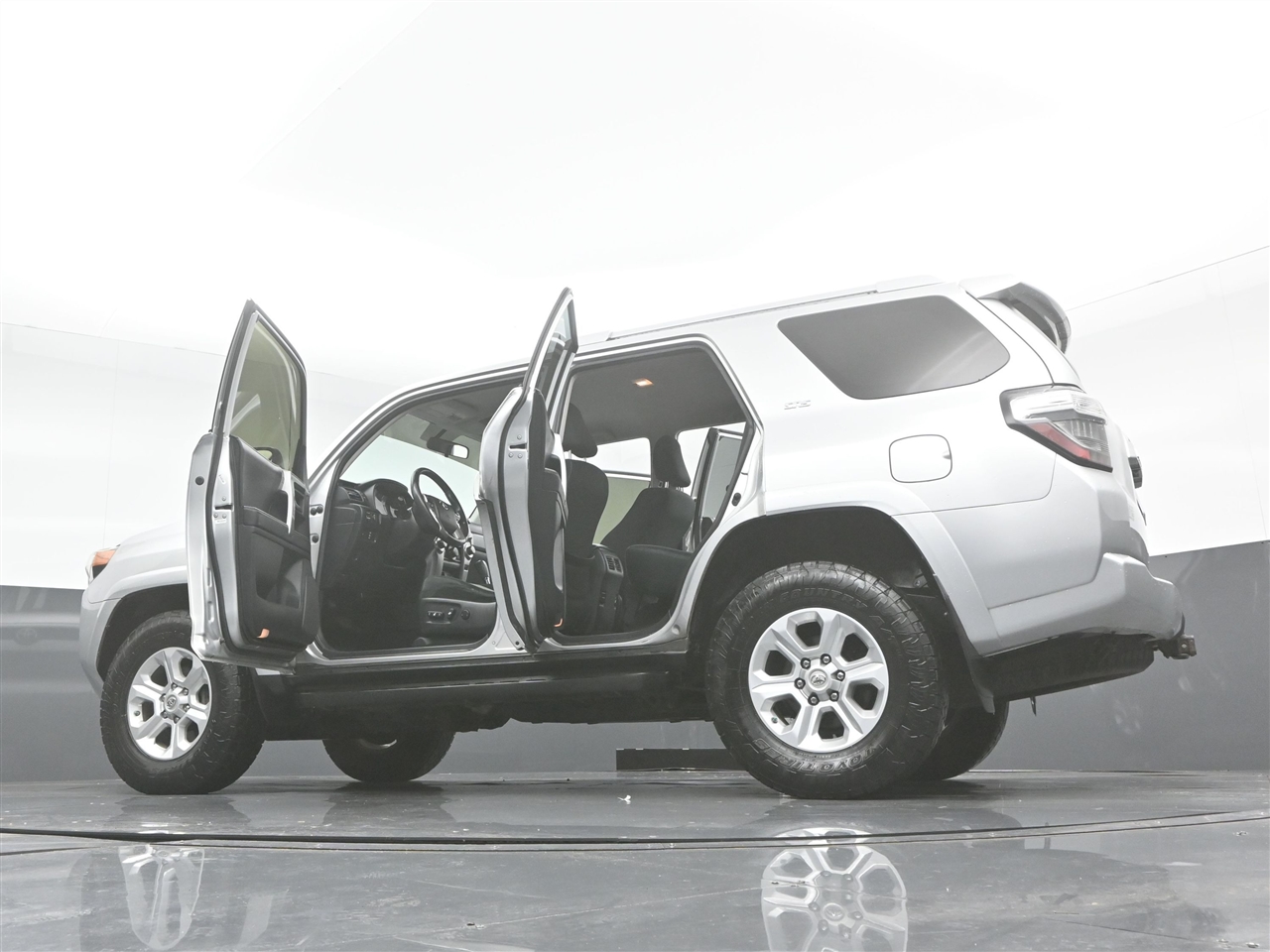 Toyota 4Runner SR5 4WD 2017