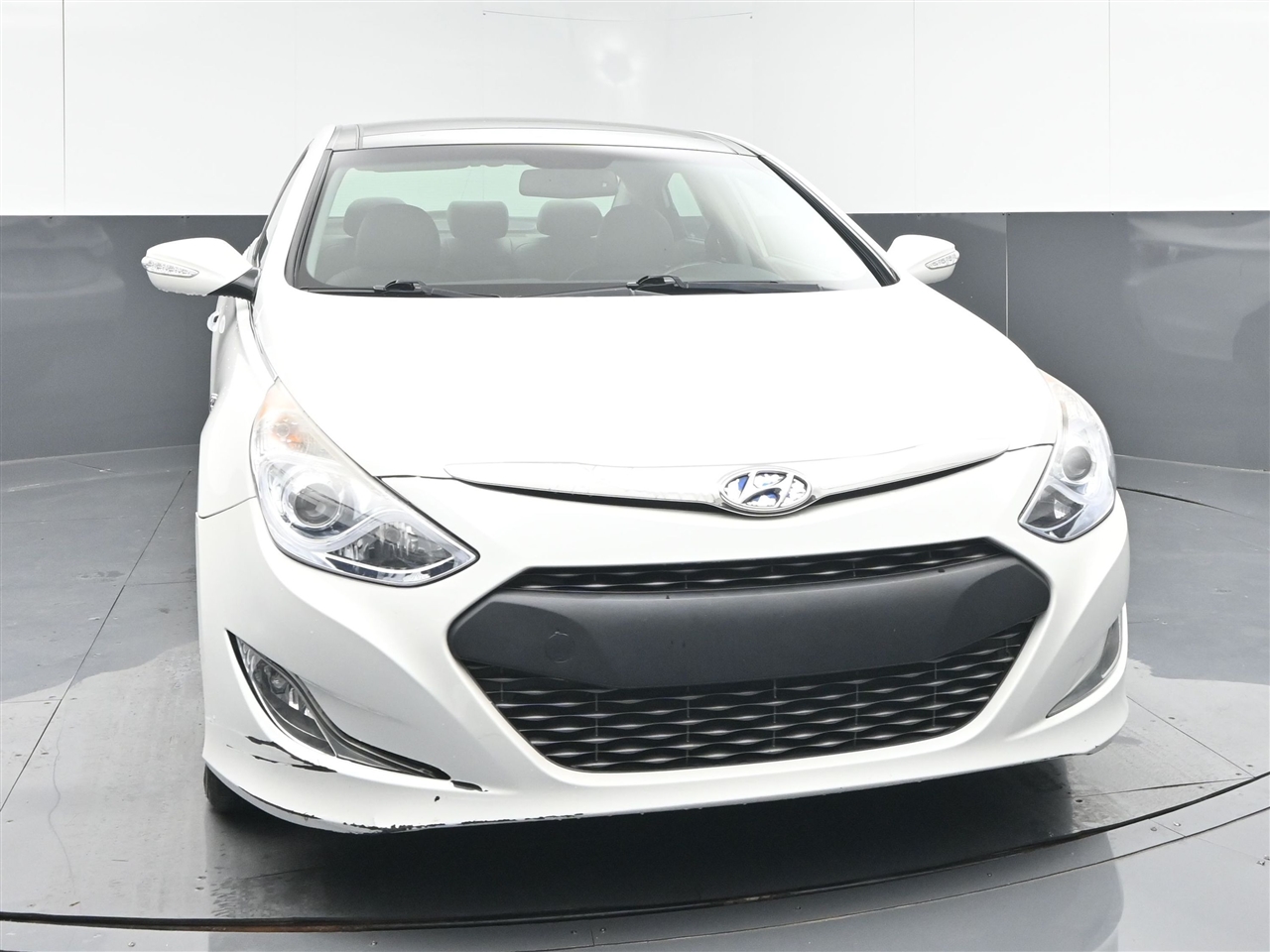 Hyundai Sonata Hybrid Sedan 2013