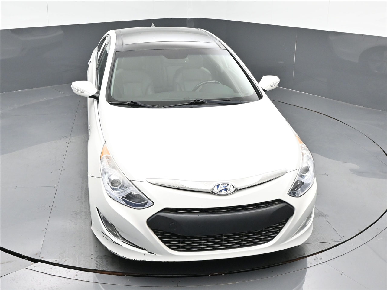 Hyundai Sonata Hybrid Sedan 2013