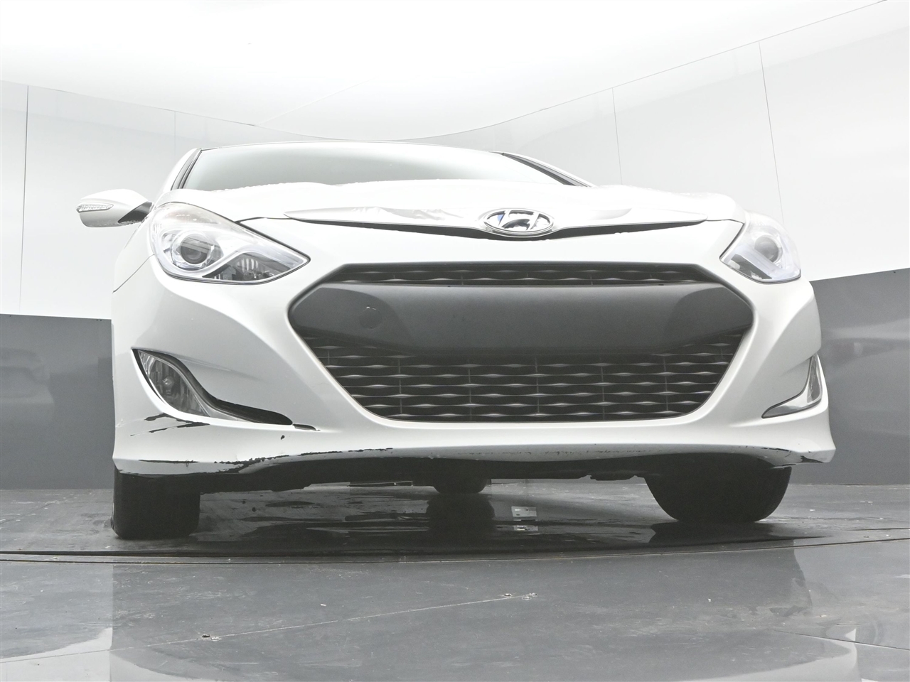 Hyundai Sonata Hybrid Sedan 2013
