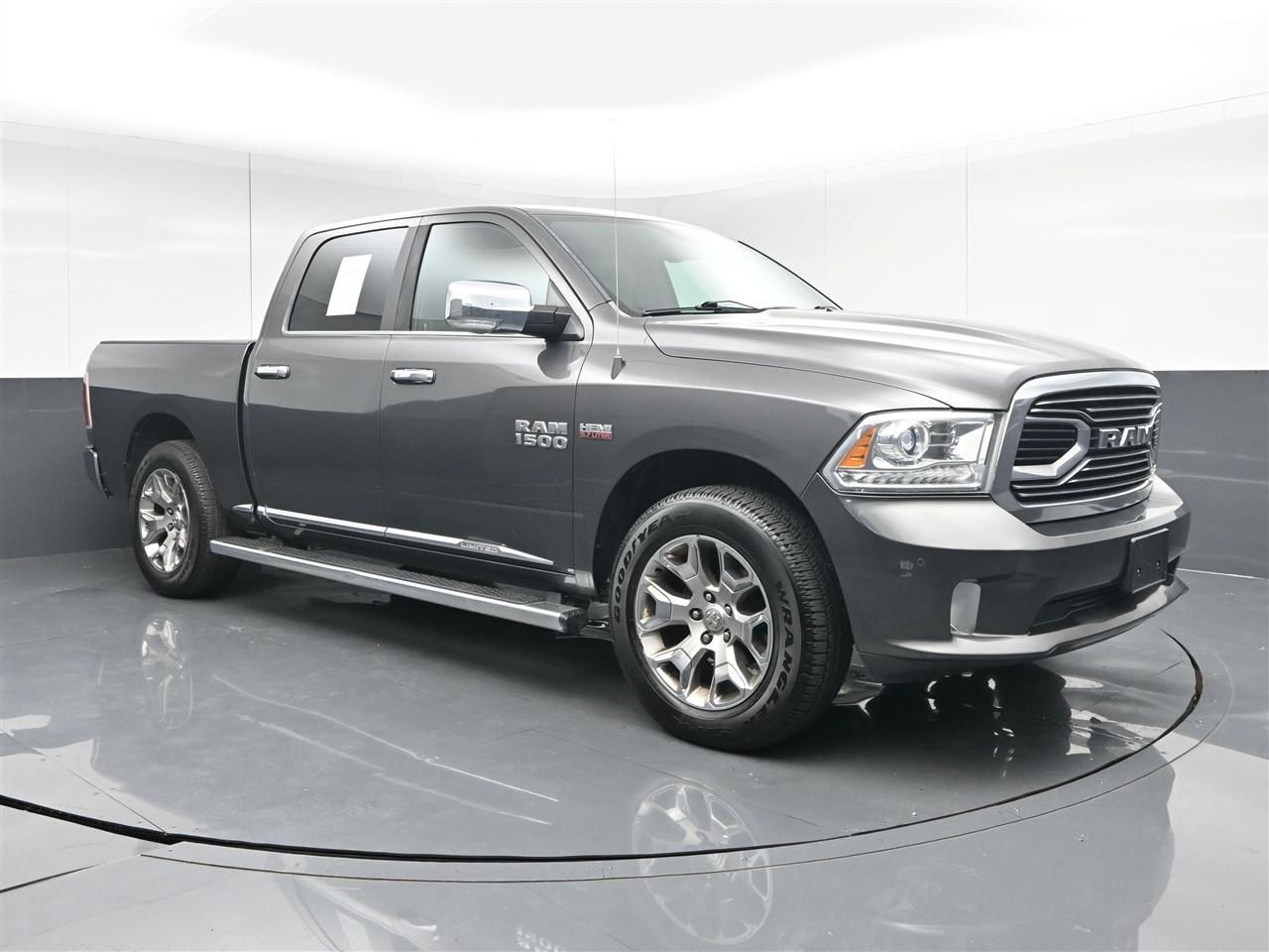 RAM 1500 Longhorn Crew Cab SWB 4WD 2016