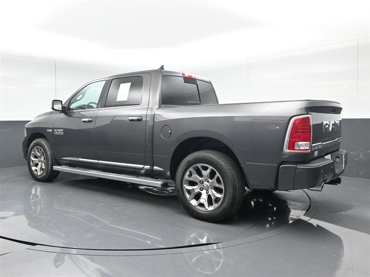 RAM 1500 Longhorn Crew Cab SWB 4WD 2016