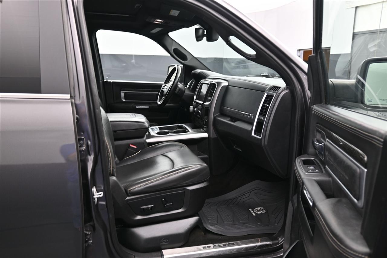 RAM 1500 Longhorn Crew Cab SWB 4WD 2016