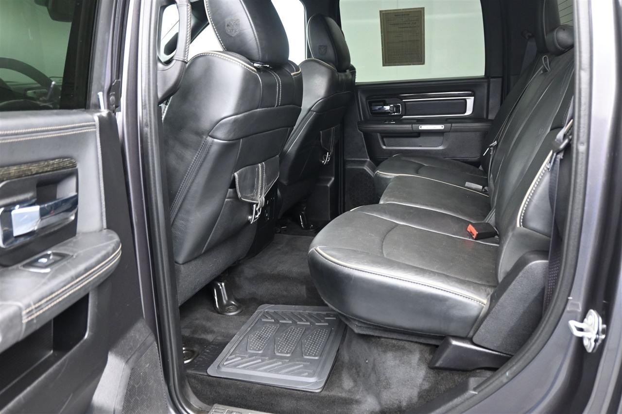 RAM 1500 Longhorn Crew Cab SWB 4WD 2016