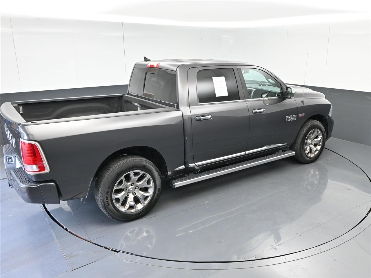 RAM 1500 Longhorn Crew Cab SWB 4WD 2016