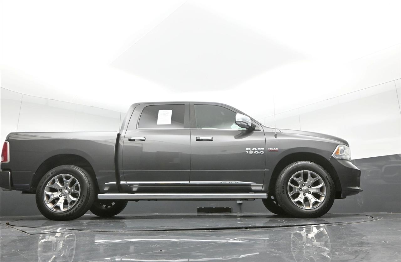 RAM 1500 Longhorn Crew Cab SWB 4WD 2016