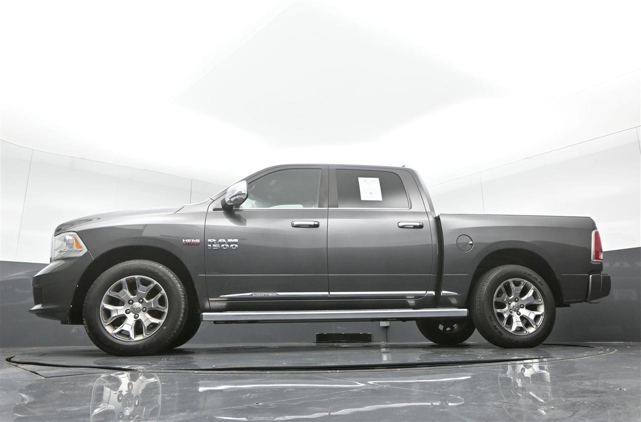 RAM 1500 Longhorn Crew Cab SWB 4WD 2016