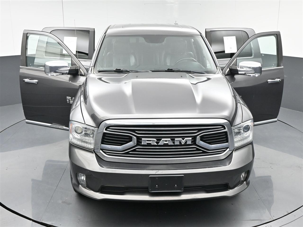 RAM 1500 Longhorn Crew Cab SWB 4WD 2016