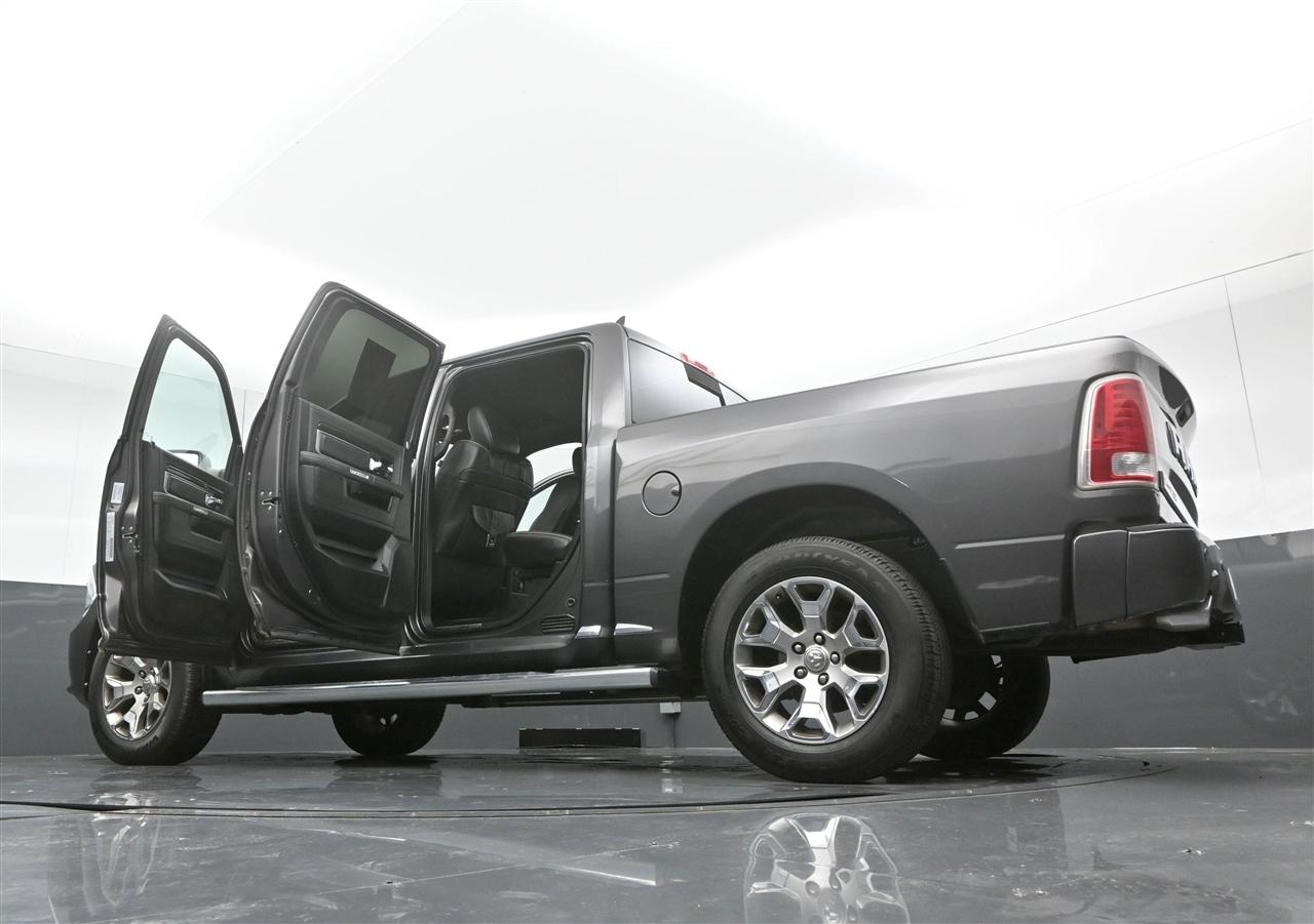 RAM 1500 Longhorn Crew Cab SWB 4WD 2016