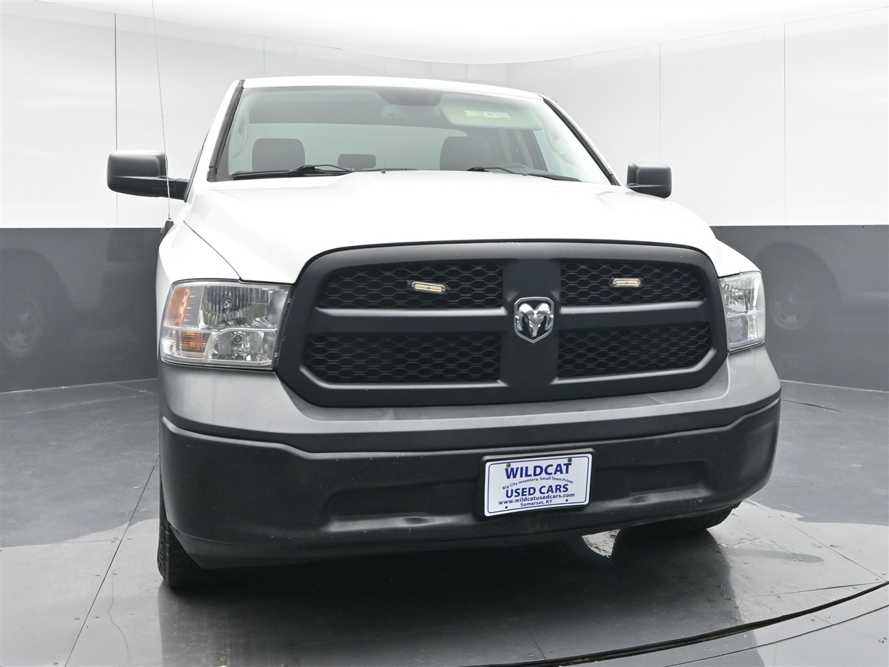 RAM 1500 Tradesman Quad Cab 2WD 2018