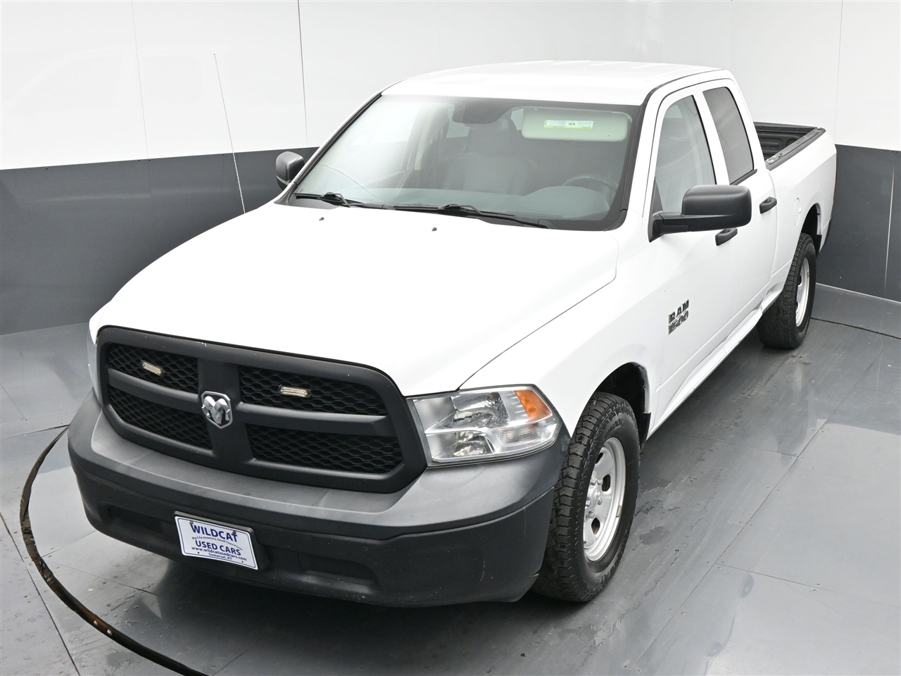 RAM 1500 Tradesman Quad Cab 2WD 2018