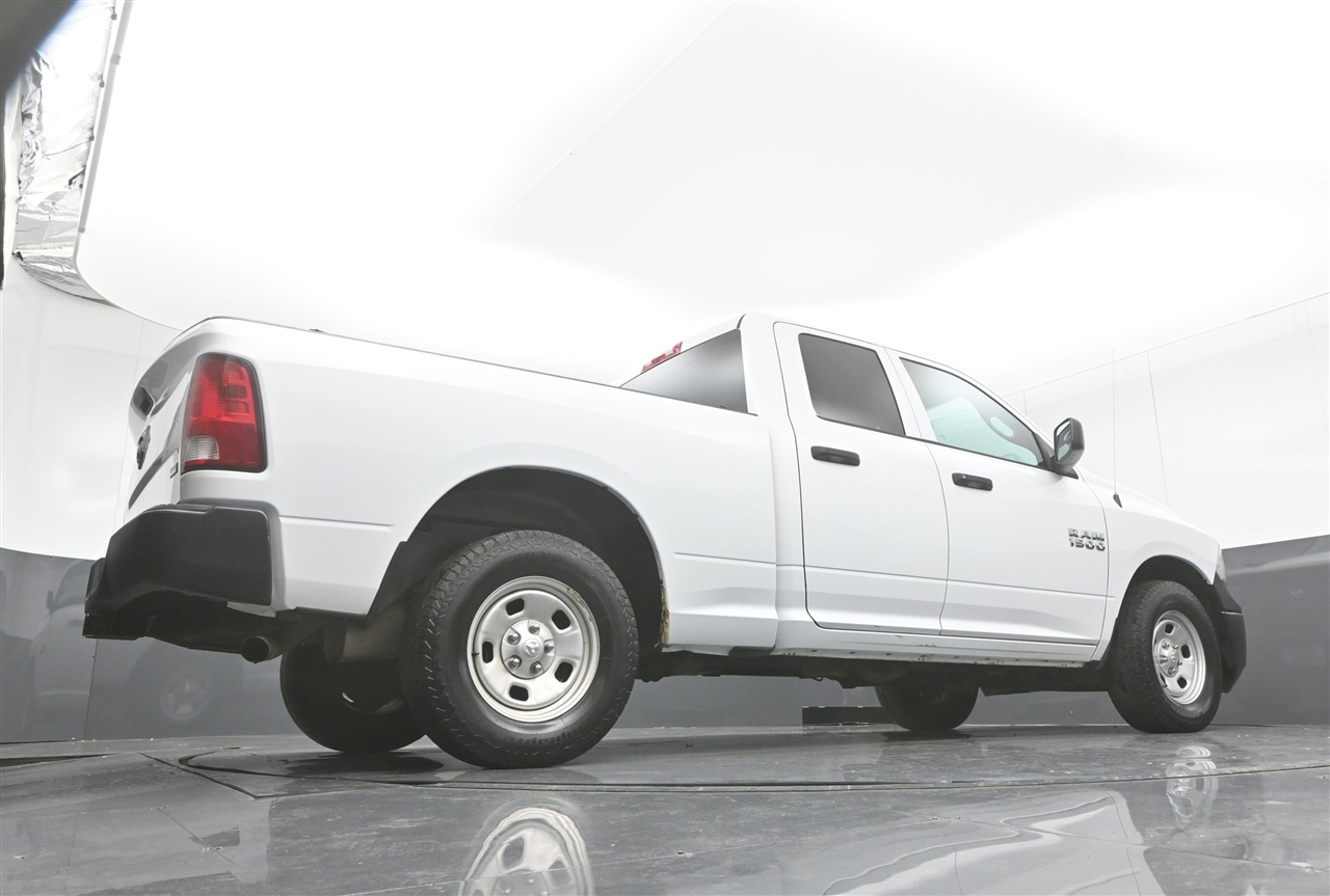 RAM 1500 Tradesman Quad Cab 2WD 2018