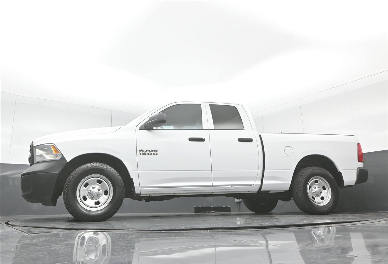 RAM 1500 Tradesman Quad Cab 2WD 2018