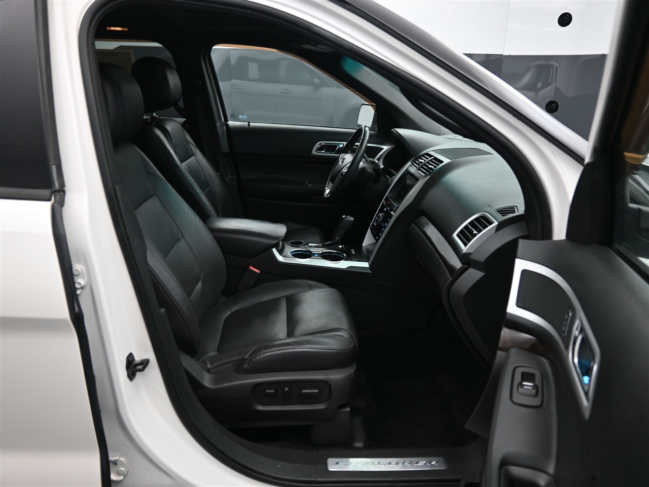 Ford Explorer Limited FWD 2015