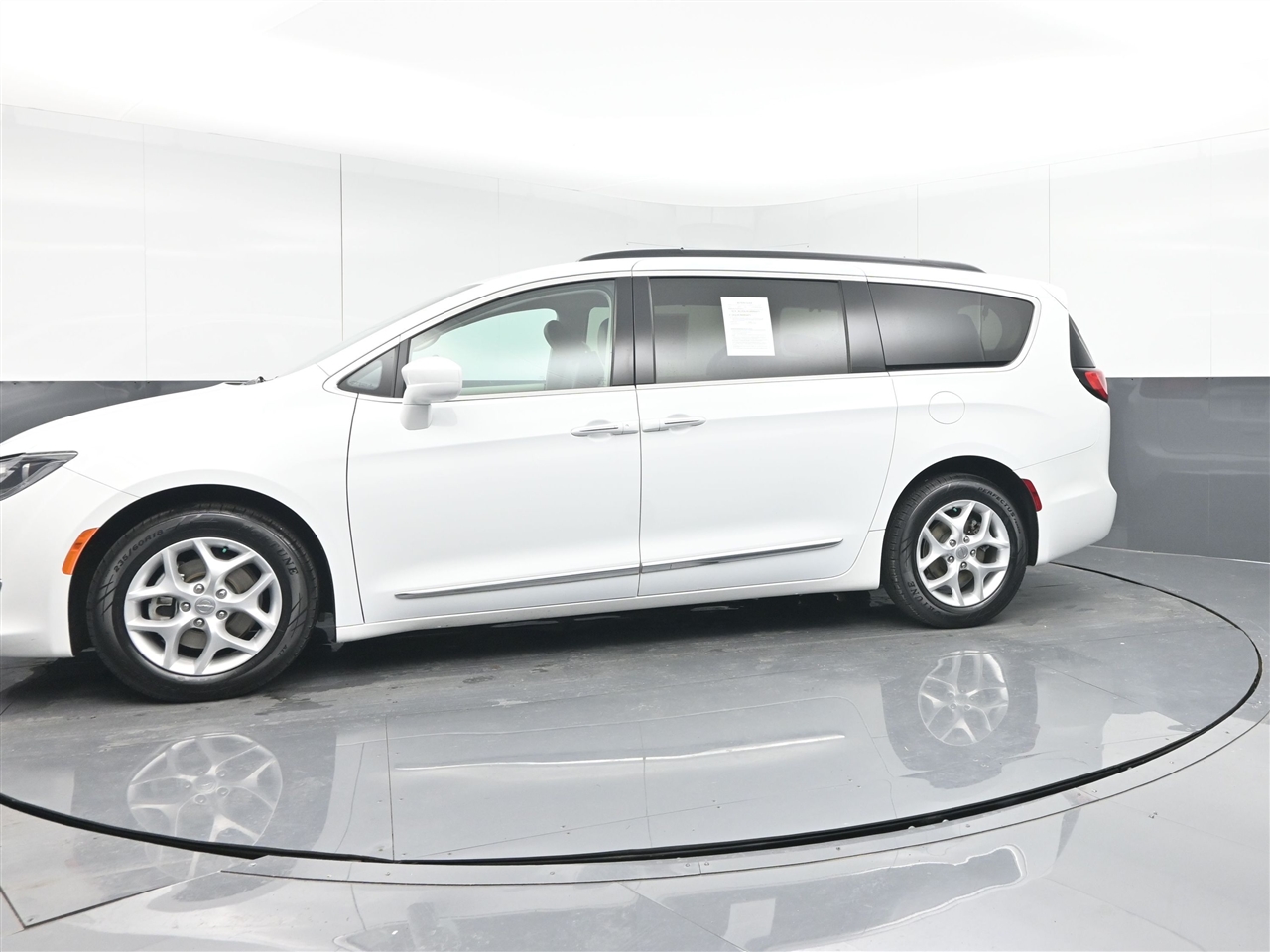 Chrysler Pacifica Touring-L 2017