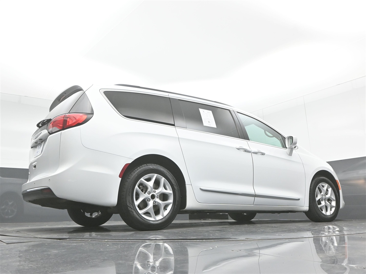 Chrysler Pacifica Touring-L 2017