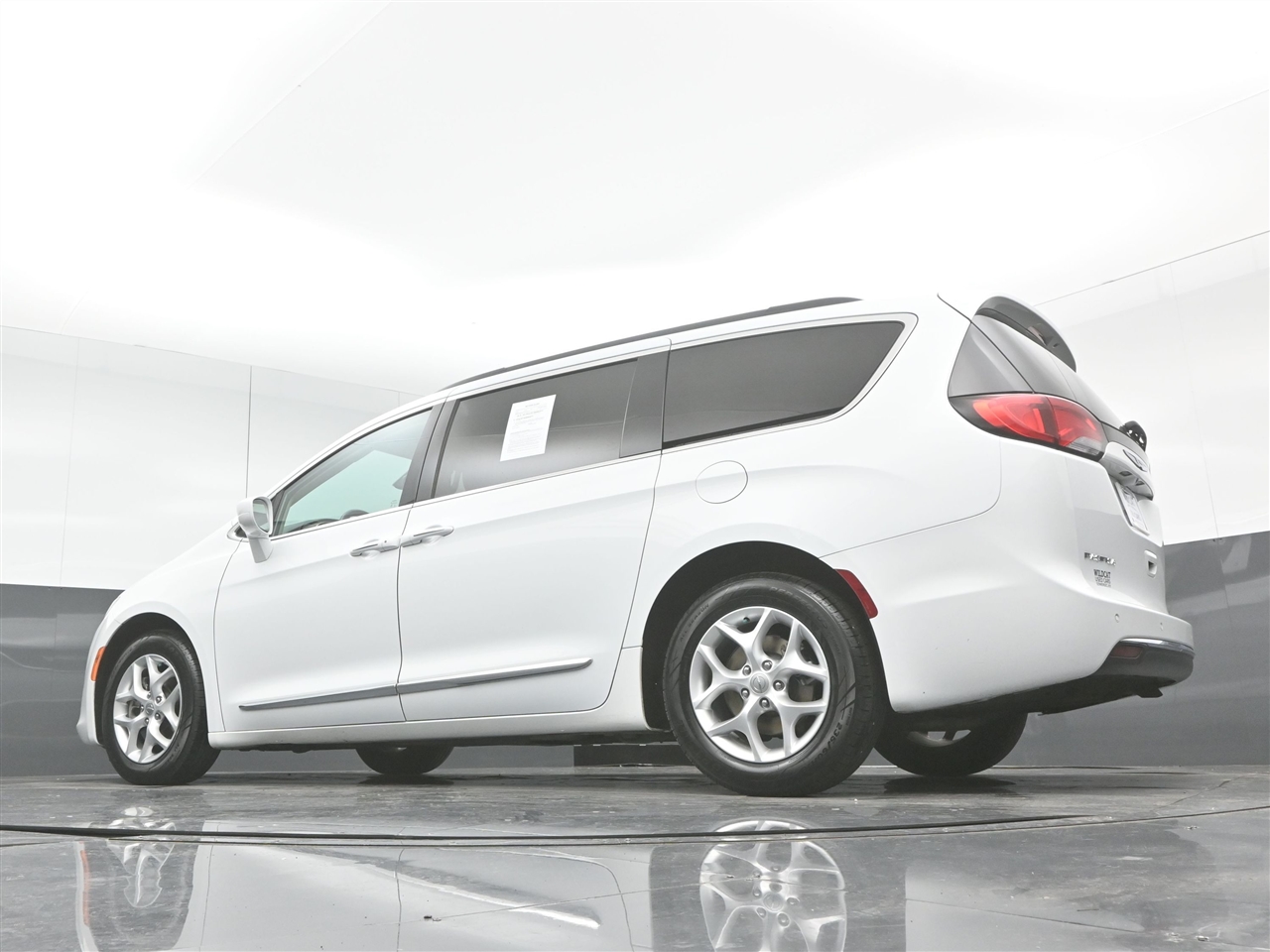 Chrysler Pacifica Touring-L 2017