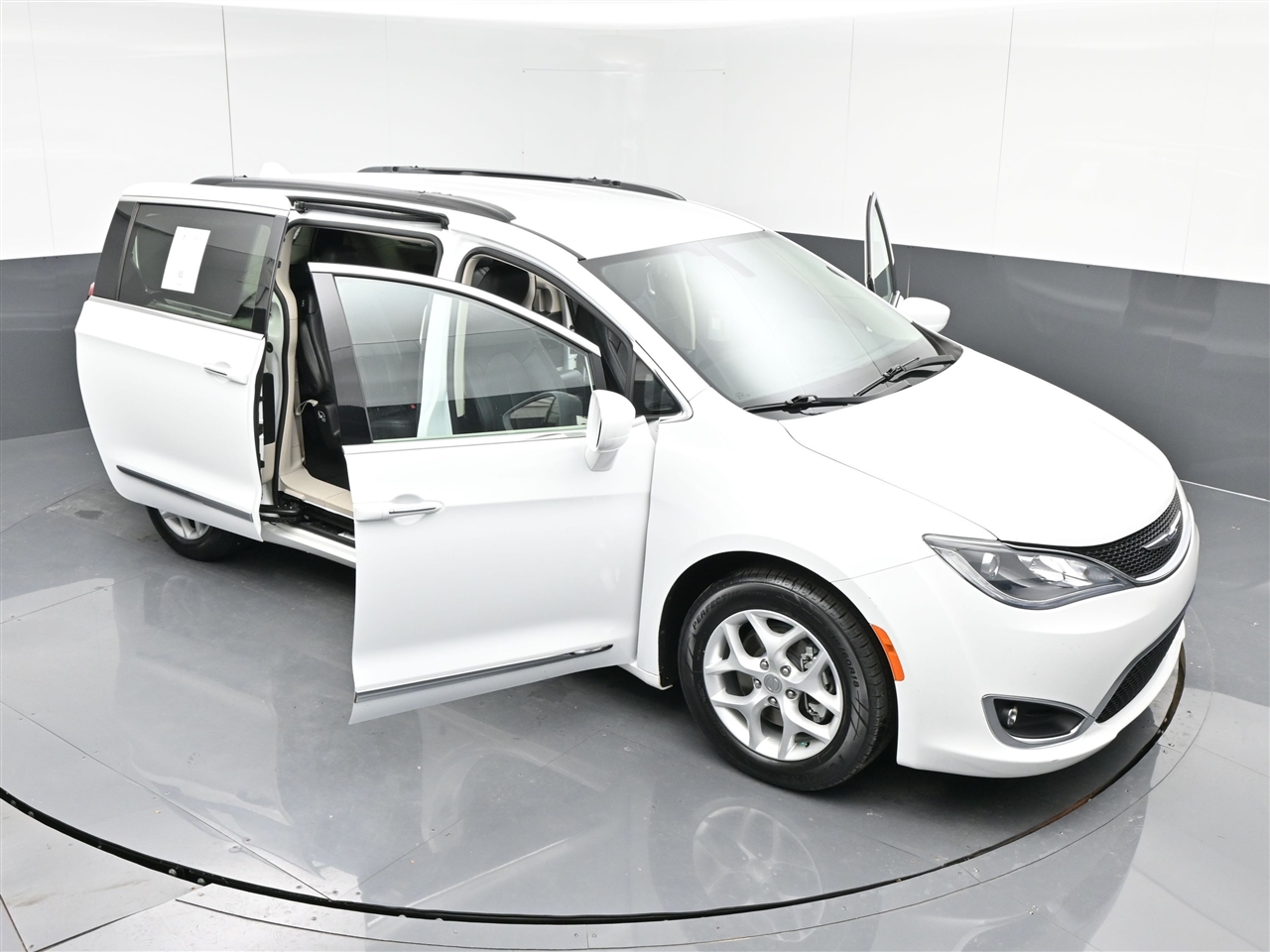 Chrysler Pacifica Touring-L 2017