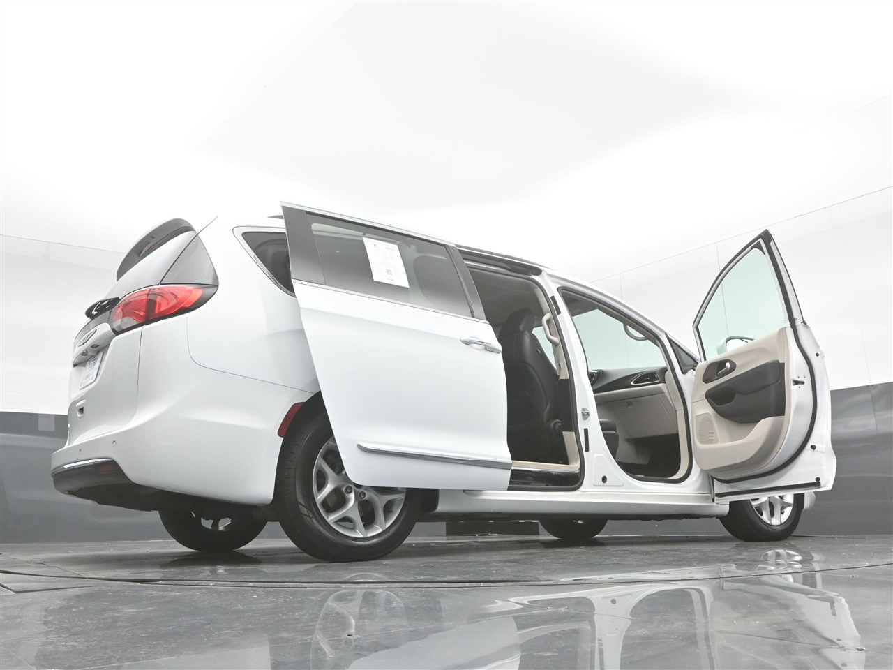 Chrysler Pacifica Touring-L 2017