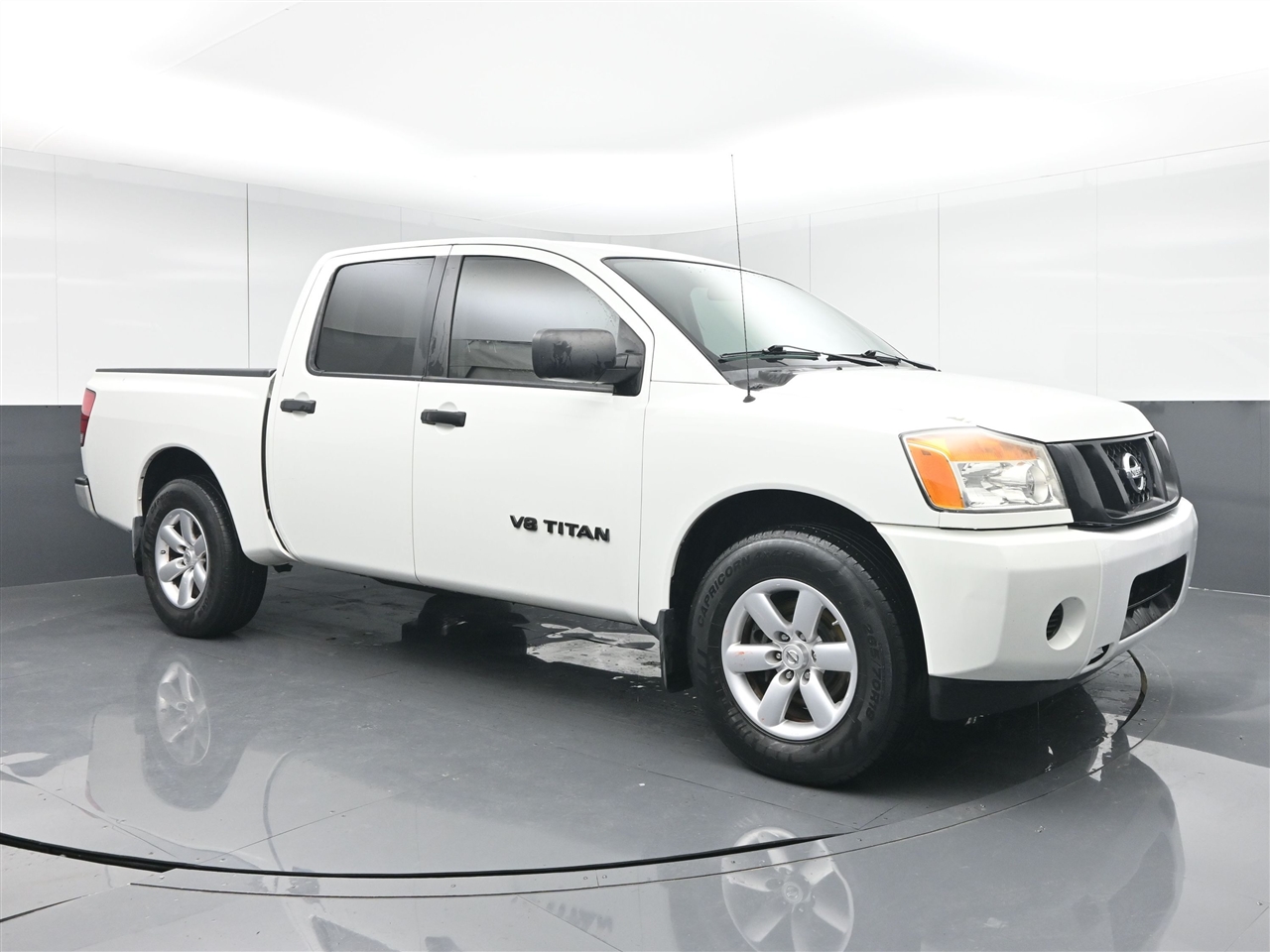 Nissan Titan S Crew Cab 2WD 2015