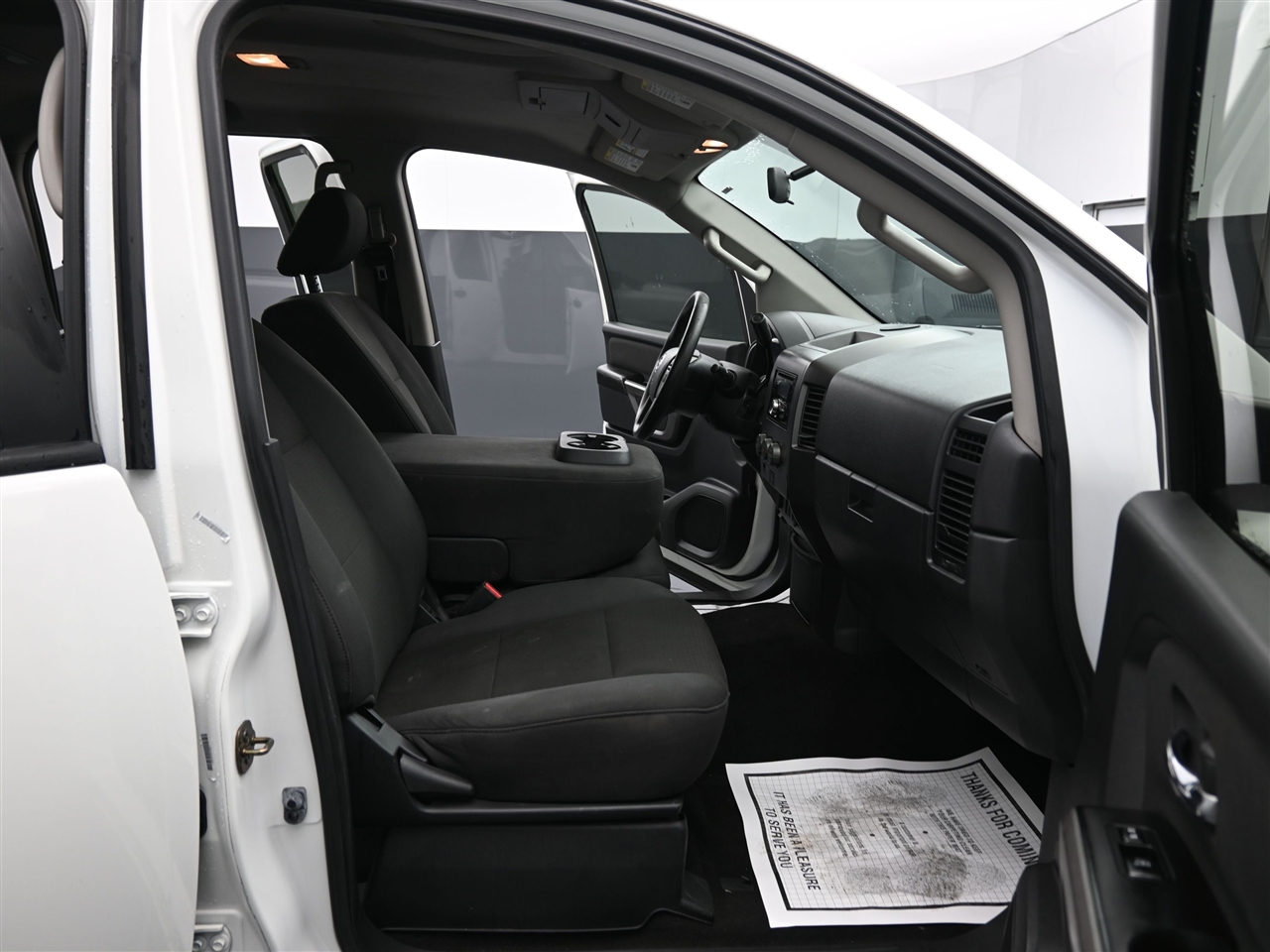 Nissan Titan S Crew Cab 2WD 2015