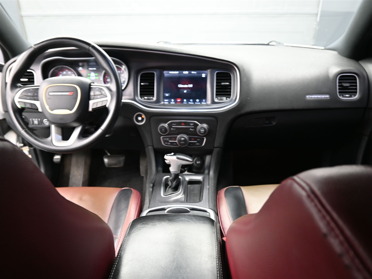 Dodge Charger SXT Plus 2018