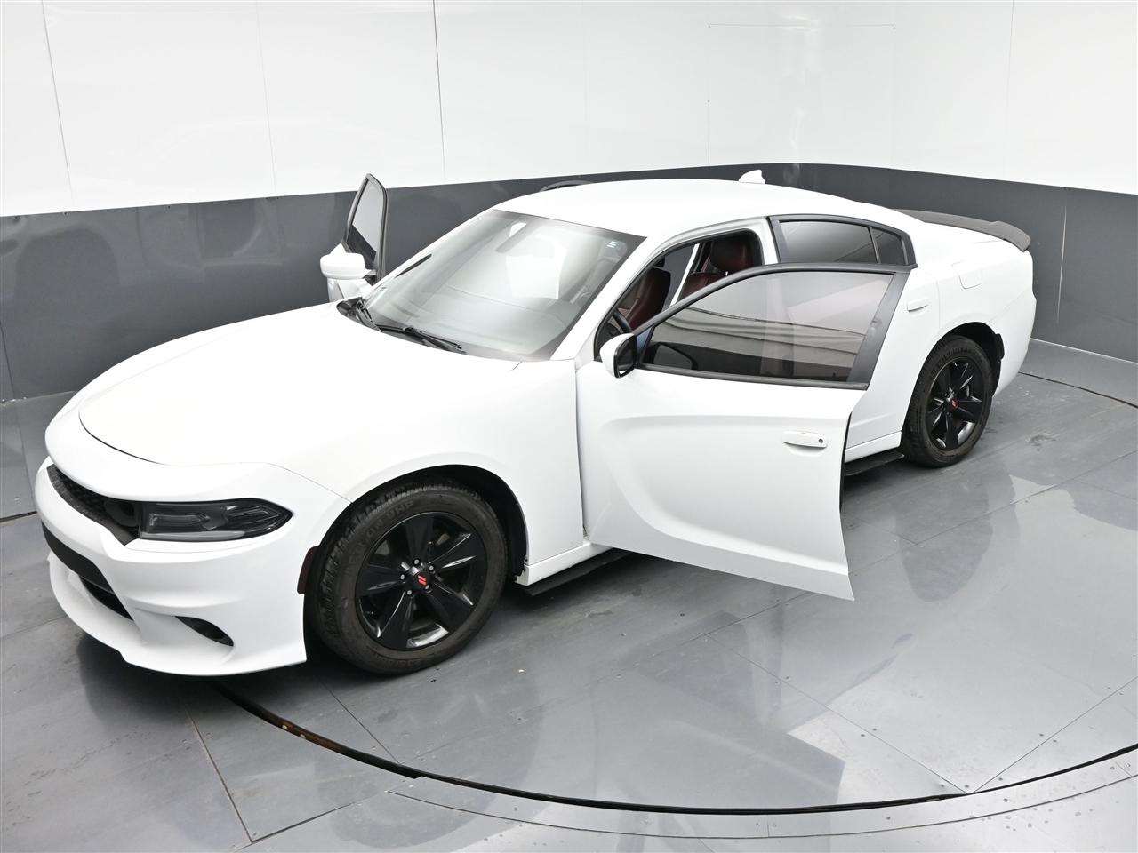 Dodge Charger SXT Plus 2018