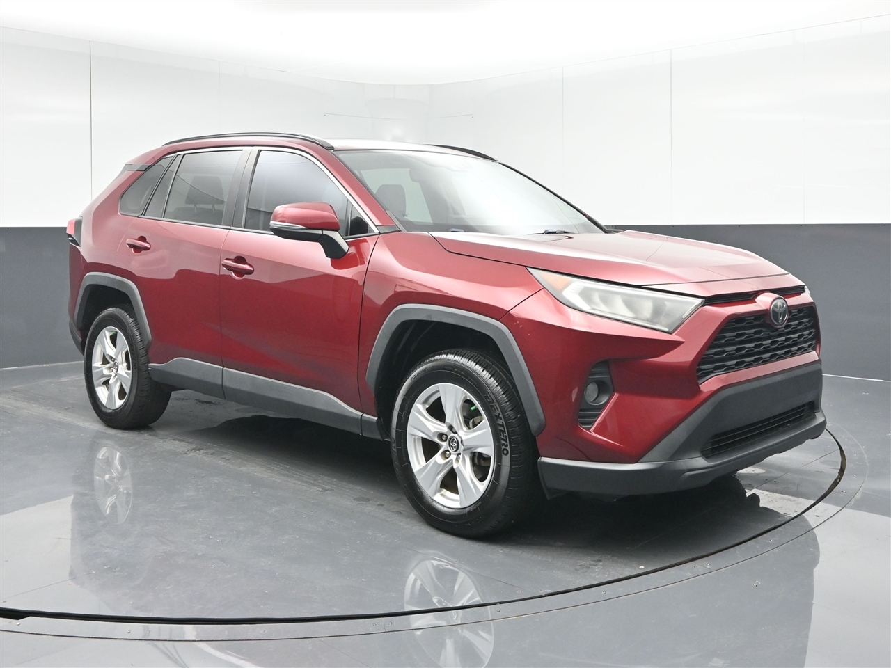 Toyota RAV4 XLE 2019