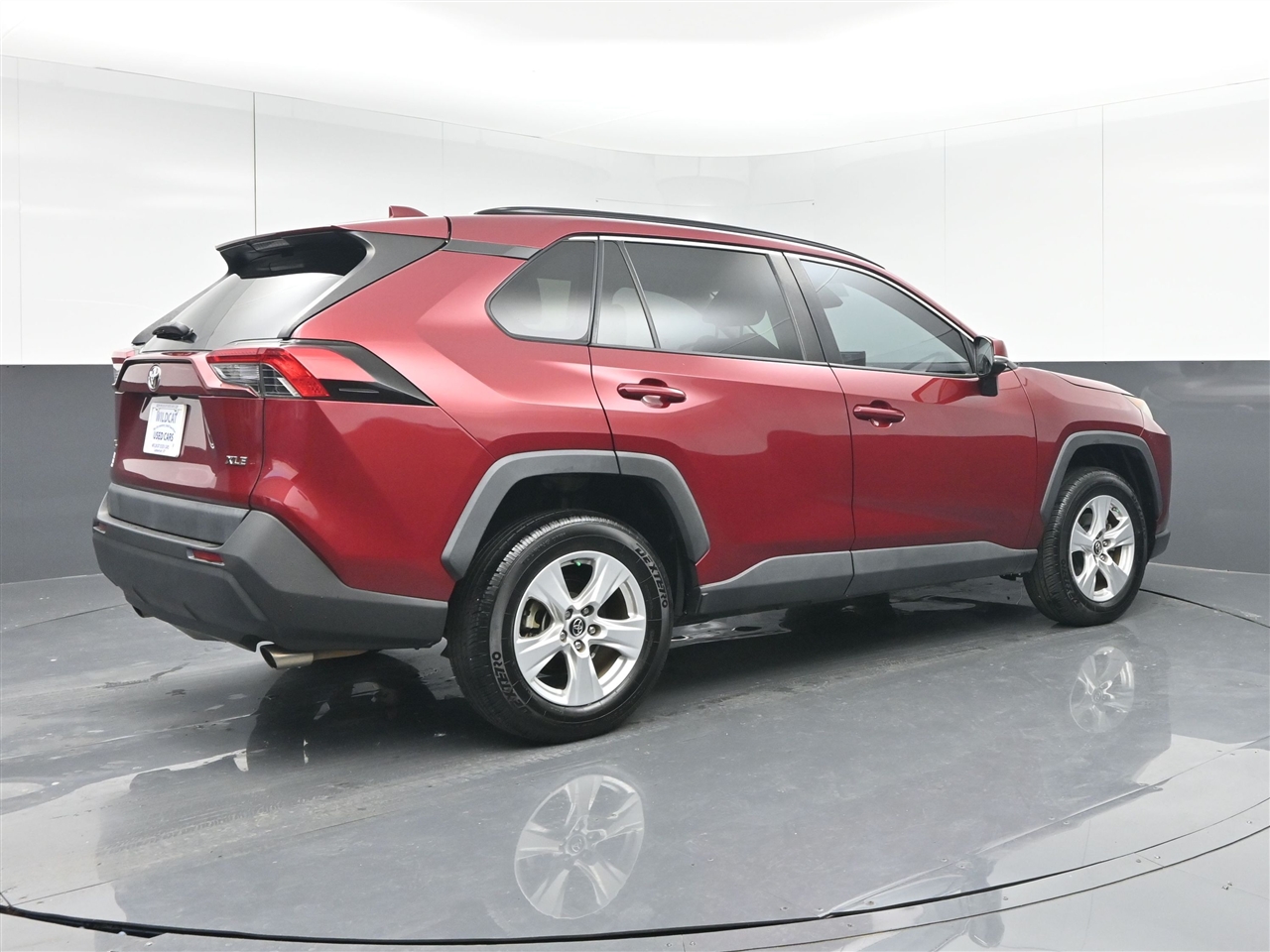 Toyota RAV4 XLE 2019
